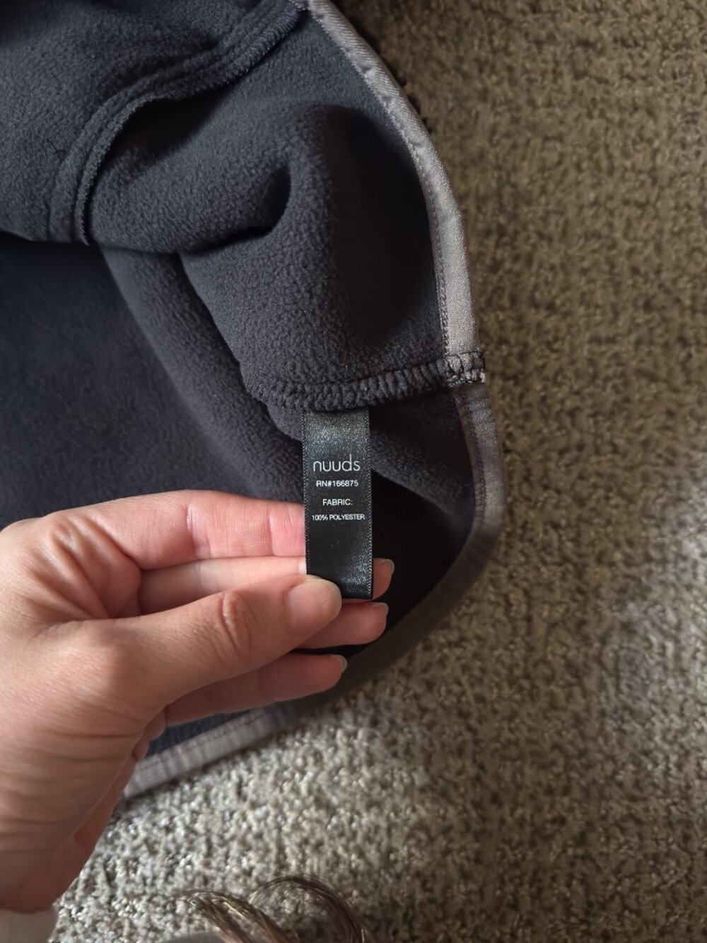 Nuuds Summit Sherpa Pullover in black - Picture 4 of 5